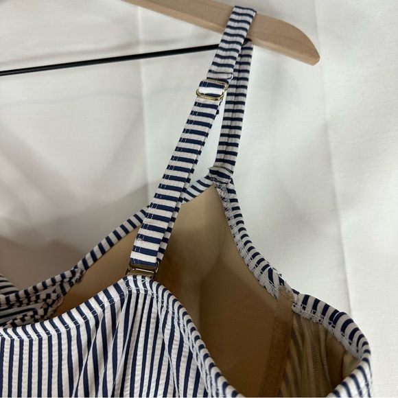 CACIQUE SWIM Women’s Size 44C Bikini Top Striped Underwire Ruffled Padded - Picture 13 of 16